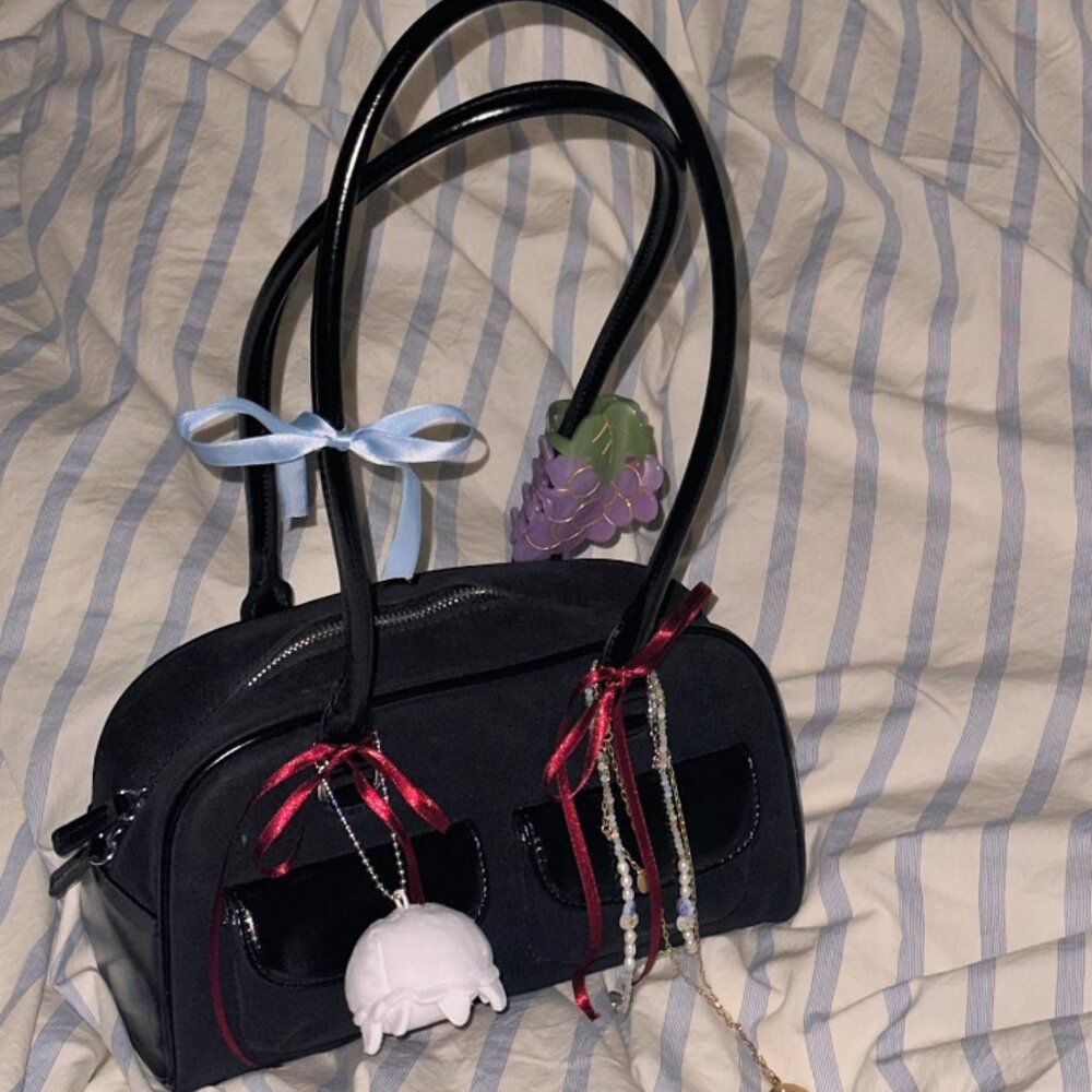 STAND OIL chubby bag black